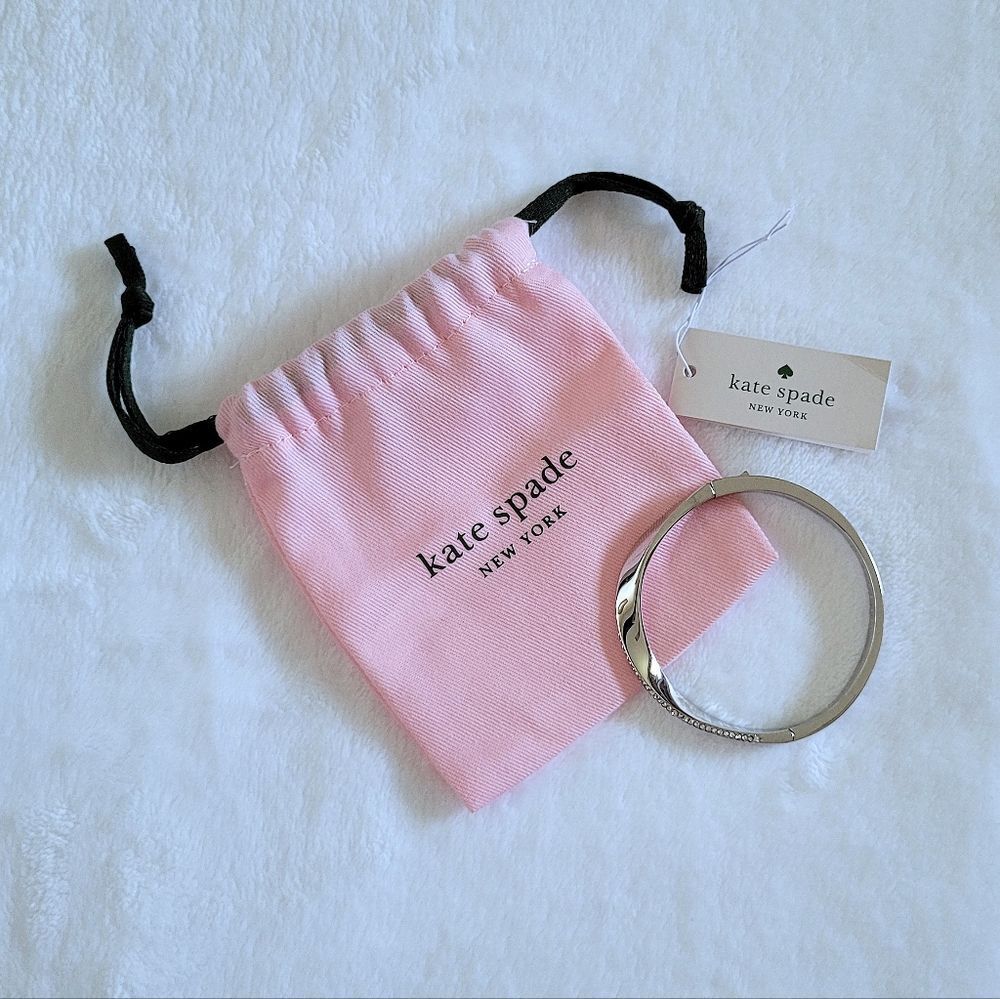 Kate Spade♠️ Silver🤍 "Do the Twist"🔀 Bangle Bracelet - NWT - Picture 2 of 15